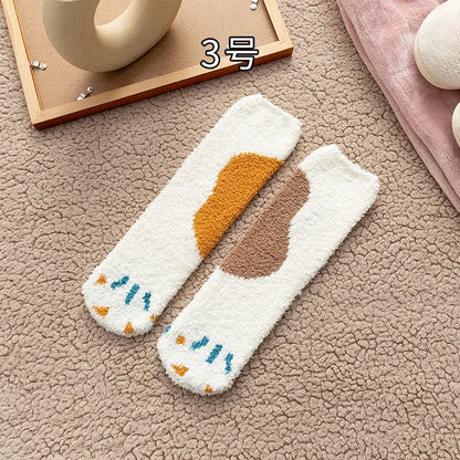 Chaussettes en forme de patte de chat